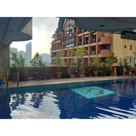 Capital O 914 Makati Palace Hotel ماكاتي المظهر الخارجي الصورة